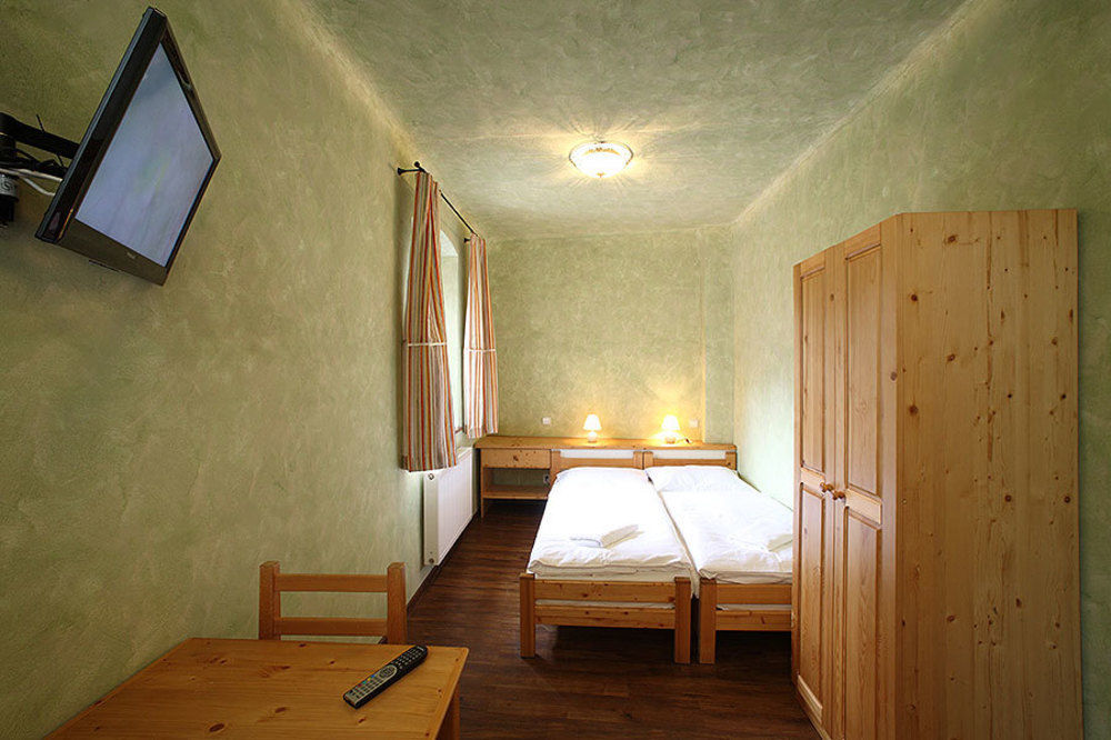 Pension U Hada Cesky Krumlov Exterior photo