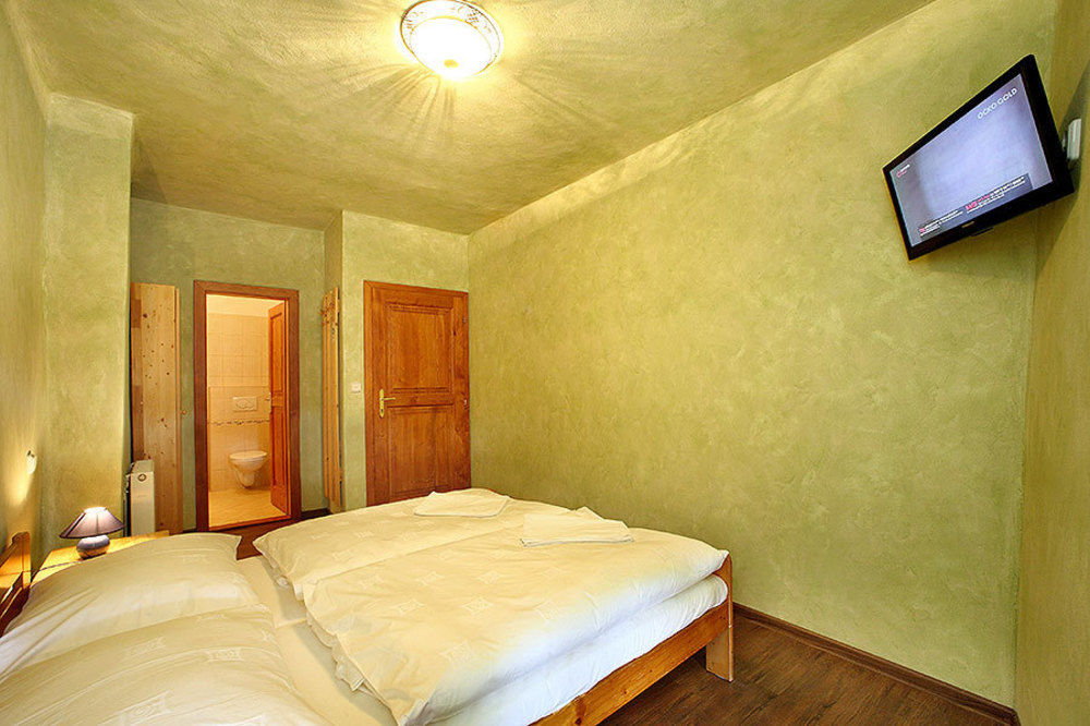 Pension U Hada Cesky Krumlov Exterior photo