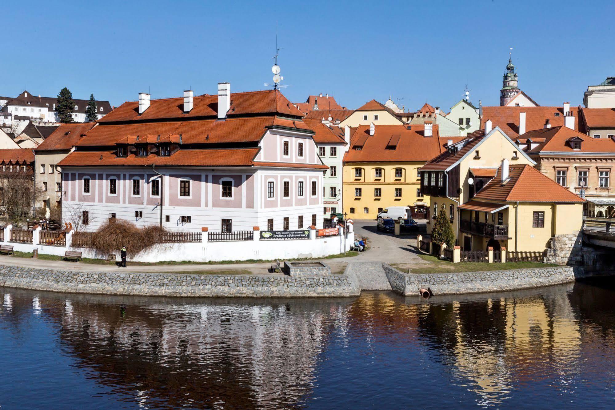 Pension U Hada Cesky Krumlov Exterior photo