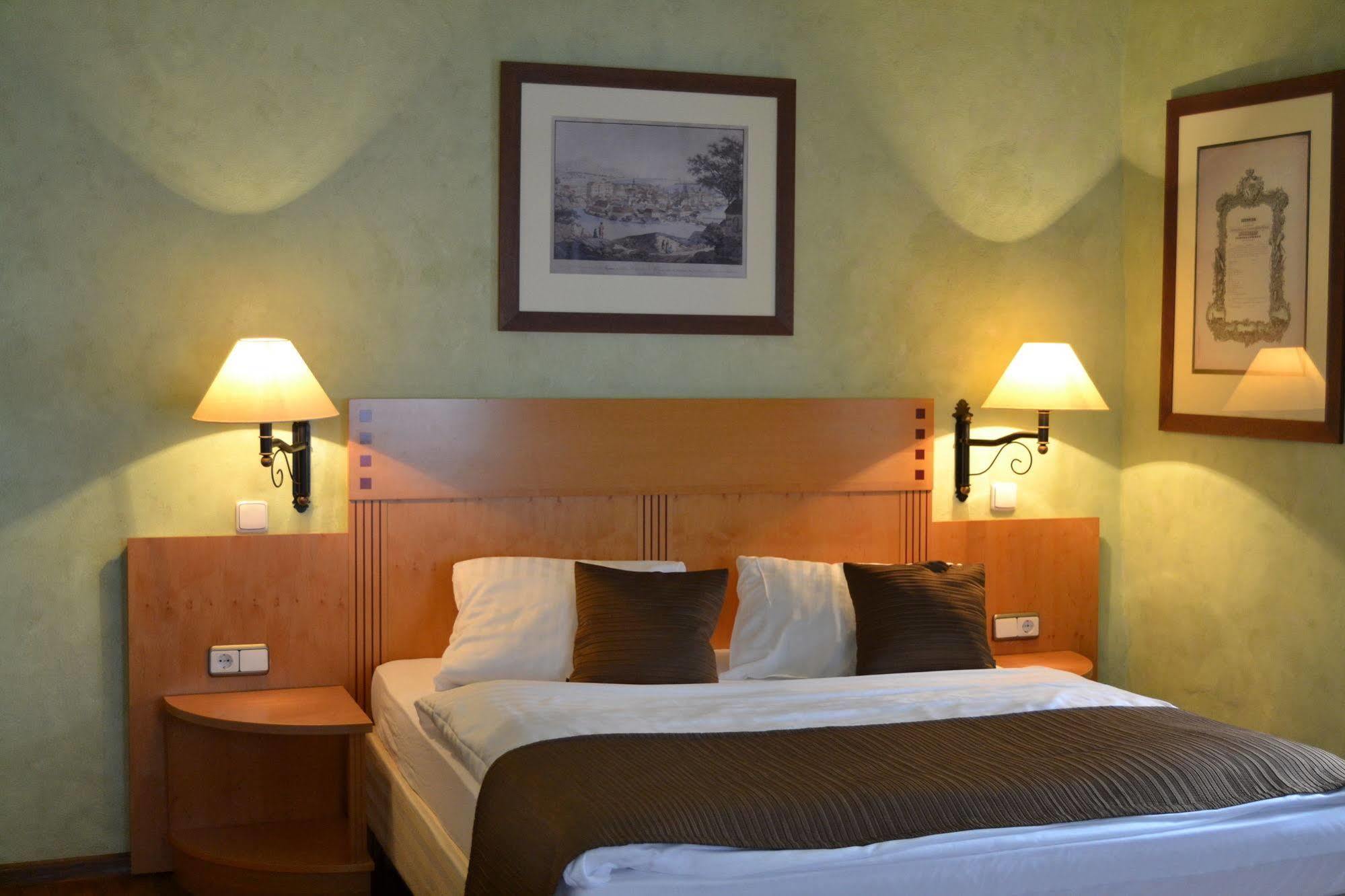 Pension U Hada Cesky Krumlov Exterior photo