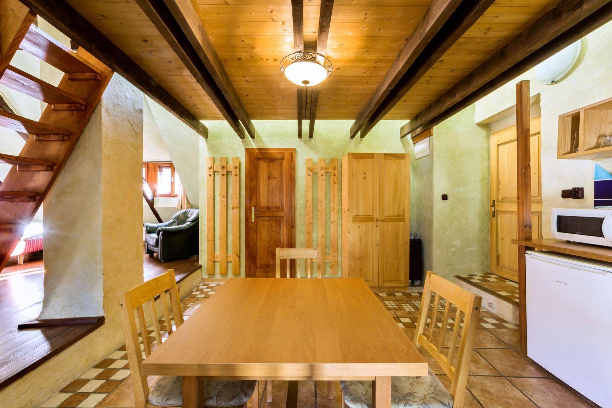 Pension U Hada Cesky Krumlov Exterior photo